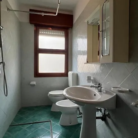Altan Apartment *