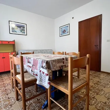 Apartment Altan